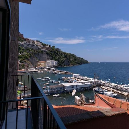 索伦托Relais Del Mare公寓式酒店 外观 照片